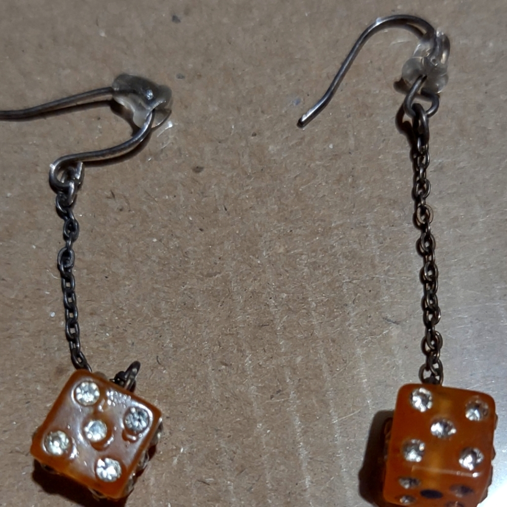 Jewelry - Picture 2 of 2